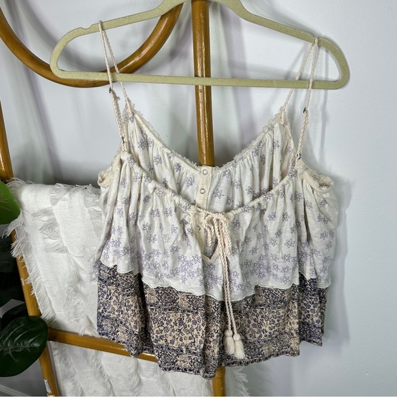 Free People White Boho Patterned Swing Top sz XS - Picture 2 of 4